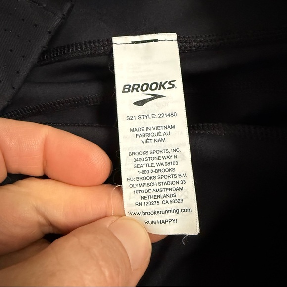 Brooks Women’s Method 8" Short Tight black - Picture 5 of 6